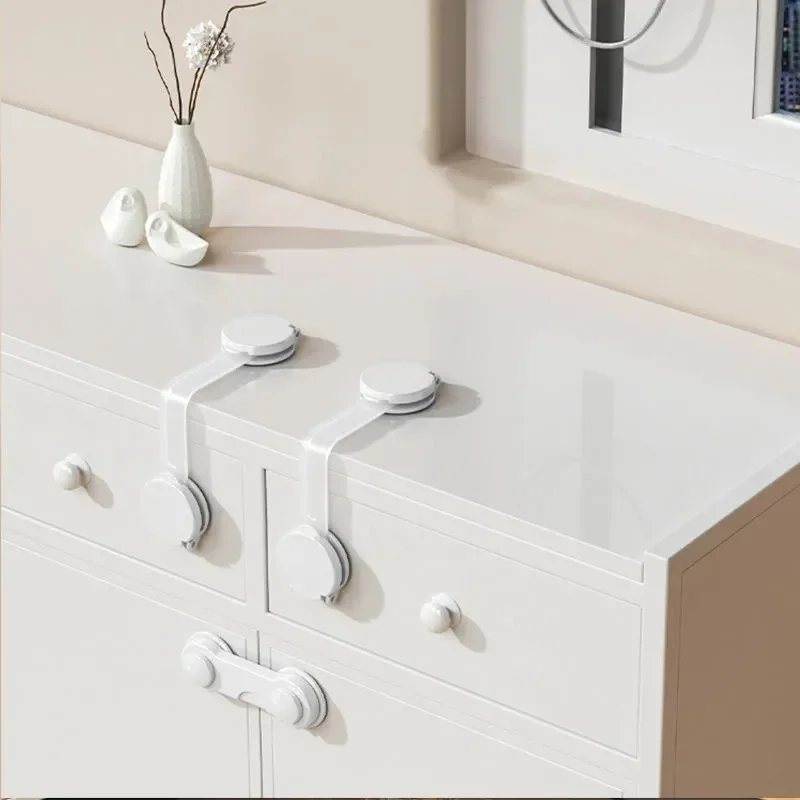 Armadietto con serratura di si - Furniture Hardware Bolts recensione e prezzo